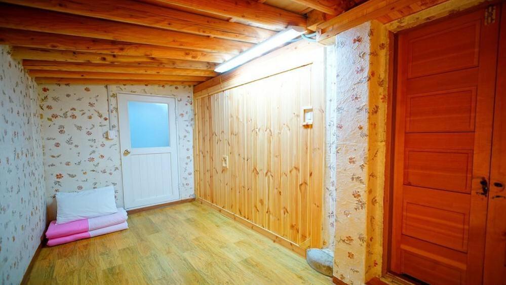 Kumwondang Jeonju Hanokstay Εξωτερικό φωτογραφία