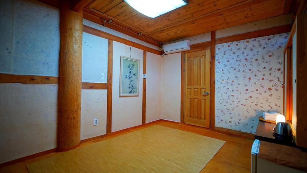 Kumwondang Jeonju Hanokstay Εξωτερικό φωτογραφία