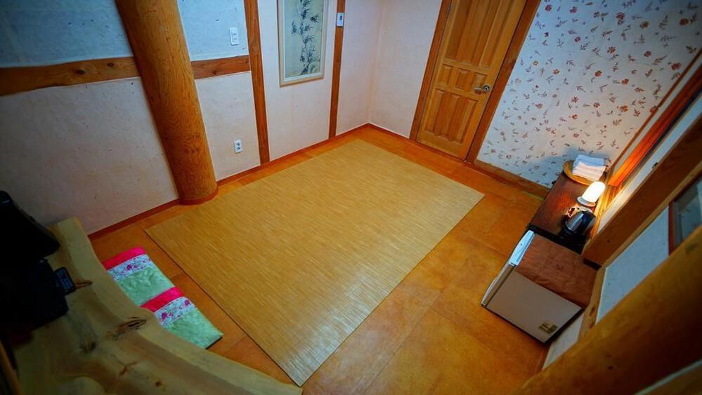 Kumwondang Jeonju Hanokstay Εξωτερικό φωτογραφία